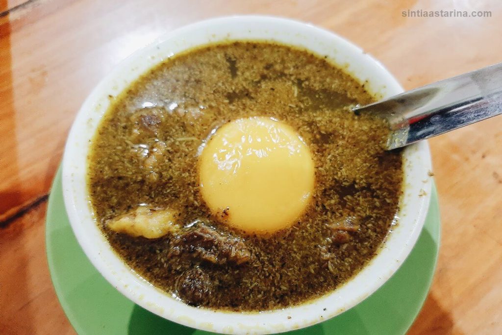 makanan enak di makassar - pallu basa