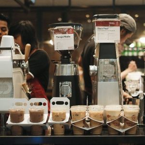 Anomali Coffee Makassar