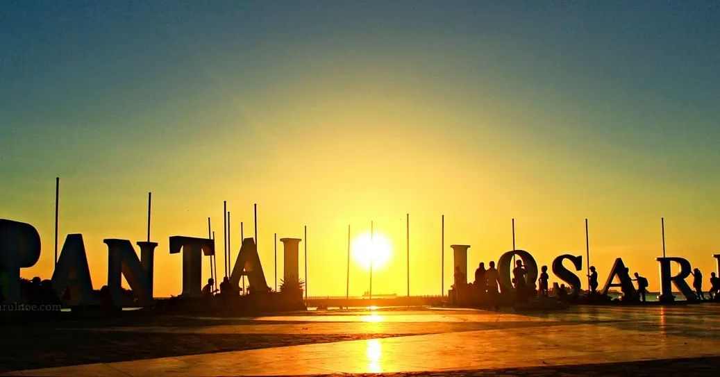wisata pantai losari makassar