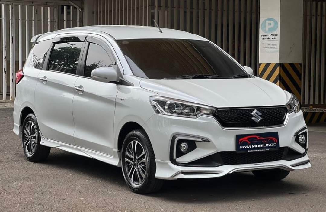 Usaha Sewa Mobil Ertiga