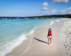 pantai di Makassar