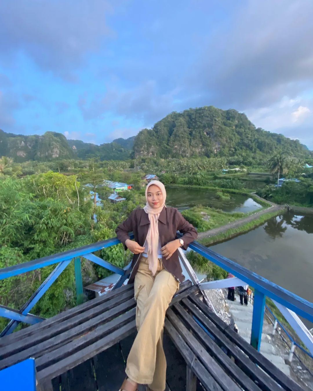 pesona alam wisata rammang